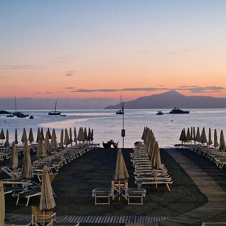 Suite Hotel Nettuno Sestri Levante Eksteriør billede