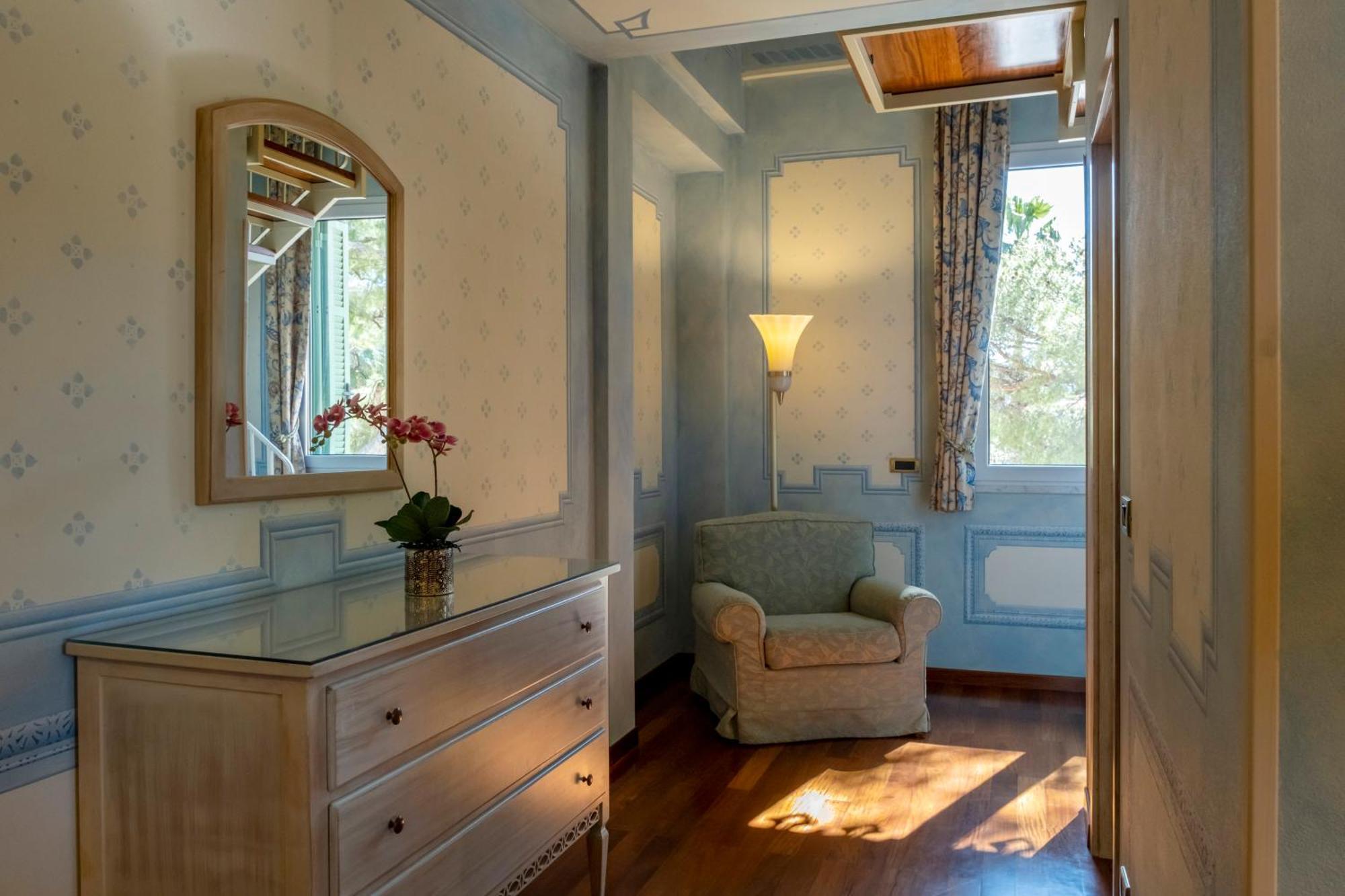 Suite Hotel Nettuno Sestri Levante Eksteriør billede